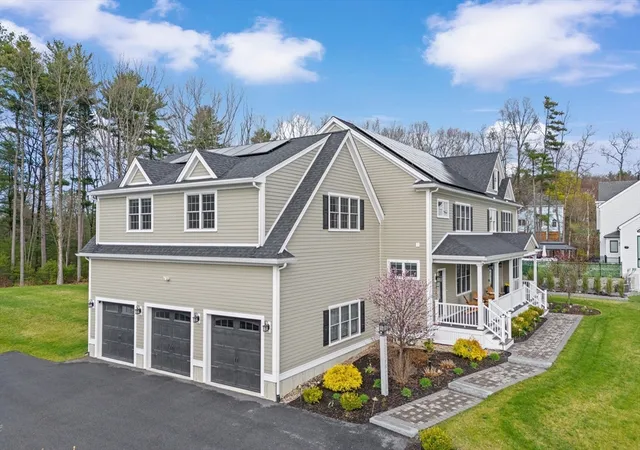 3rd image of 14 Charles St, North Reading, MA 01864 | MLS# 73505389
