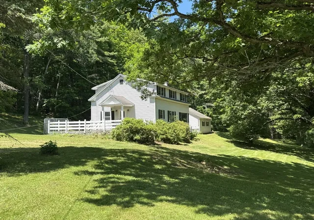 3rd image of 223 Main Rd, Gill, MA 01354 | MLS# 73533822