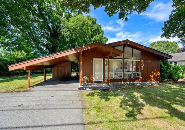 Homes for sale in Westborough, MA | 129 Milk Street, Westborough, MA 01581 | MLS# 73541937
