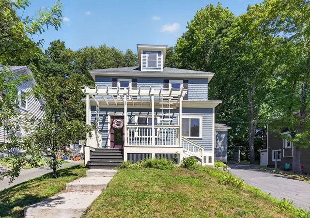 Photo 1 of Sale Pending at 204 Parkview Ave, Lowell, MA 01852 | MLS# 73559872 | Listing updated on 2026-09-02