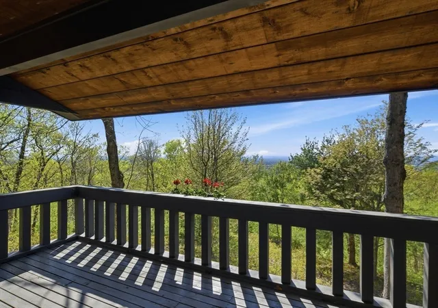 Homes for sale in Wilbraham, MA | 10 Cadwell Dr, Wilbraham, MA 01095 | MLS# 73519660