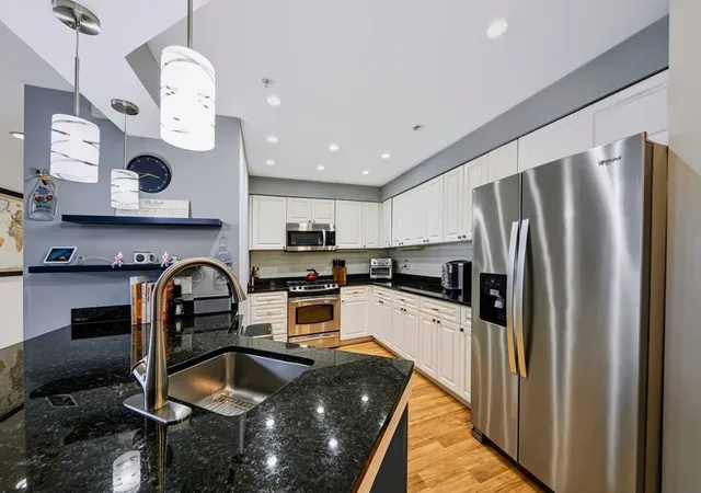 Photo 3 of Condo for sale at 501 Commerce Dr #2212, Braintree, MA 02184 | MLS# 73560463 | Listing updated on 2026-09-30