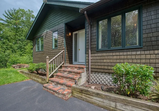 1st image of 131 Wampum St, Wrentham, MA 02093 | MLS# 73567664