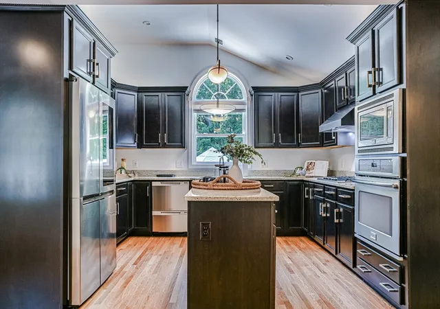 2nd image of 179 High St, Norwell, MA 02061 | MLS# 73537930