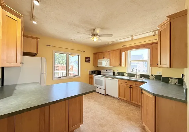 Photo 3 of Multi family home for sale at 7 Pembroke St, Medford, MA 02155 | MLS# 73568335 | Listing updated on 2026-08-30