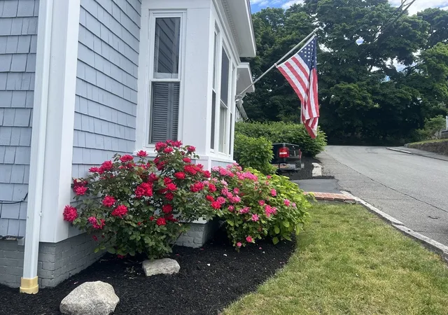 3rd image of 30 Chapel St, Gloucester, MA 01464