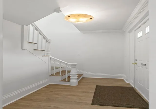 4th image of 30 Chapel St, Gloucester, MA 01464