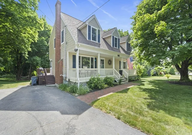 Homes for sale in Foxboro, MA | 116 S High St, Foxboro, MA 02035 | MLS# 73534358