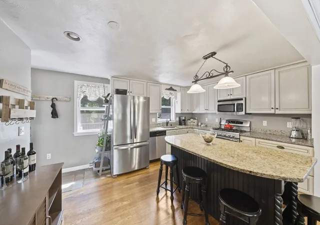 Homes for sale in Foxboro, MA | 116 S High St, Foxboro, MA 02035 | MLS# 73534358