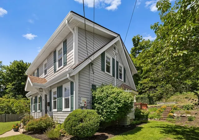 Photo 3 of Single family home for sale at 25 Bay View Ave, Plymouth, MA 02360 | MLS# 73561912 | Listing updated on 2026-09-08