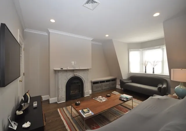 Homes for sale in Boston, MA | 123 W Newton St, Boston, MA 02118