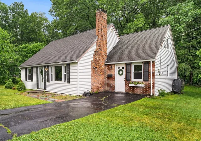 2nd image of 65 Janet Cir, Shrewsbury, MA 01545 | MLS# 73540915