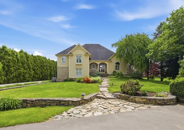 4th image of 3 Sandpiper Dr, Westport, MA 02790 | MLS# 73543263