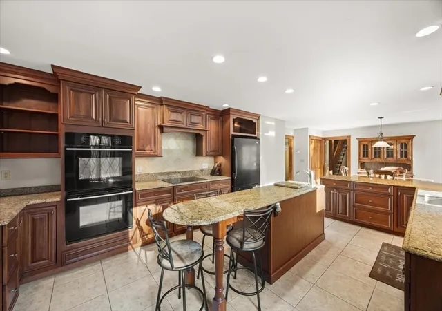 3rd image of 7 Sears Island Dr, Lakeville, MA 02347 | MLS# 73537378