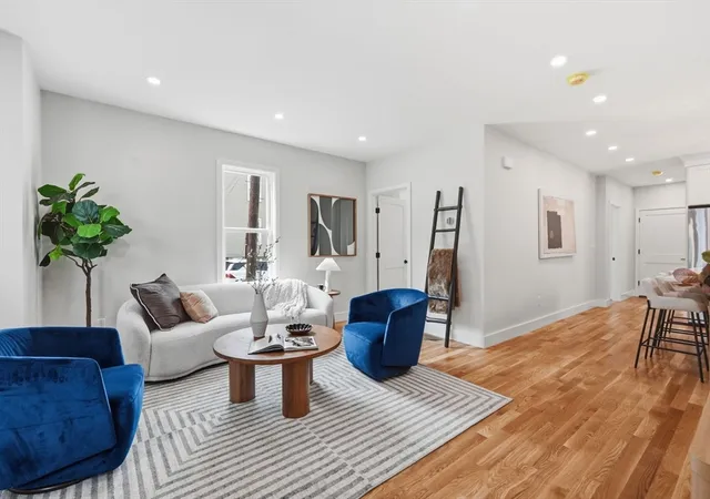 4th image of 183 Madison St, Malden, MA 02148