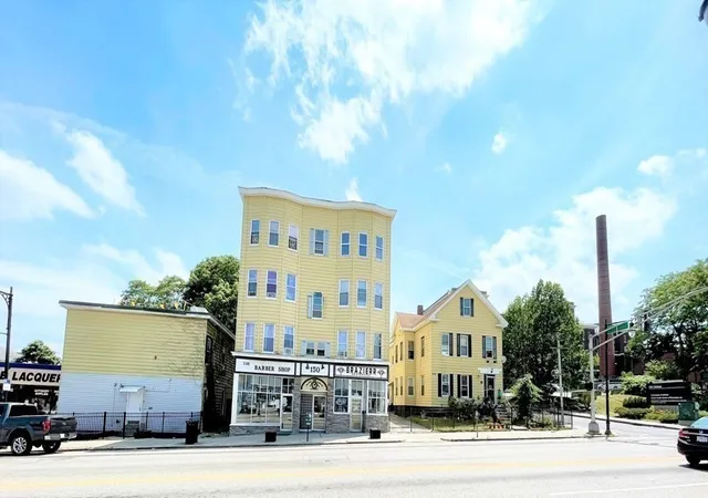 2nd image of 146  152 Chandler, Worcester, MA 01609 | MLS# 73305505