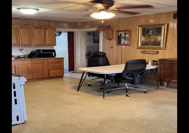3rd image of 514 Grattan St, Chicopee, MA 01020 | MLS# 73538624