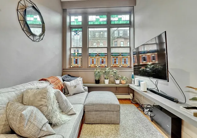 2nd image of 70 Clarendon St #A, Boston, MA 02116 | MLS# 73557211