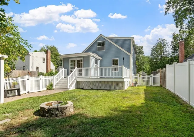 2nd image of 11 Magnolia St, Framingham, MA 01701 | MLS# 73566530