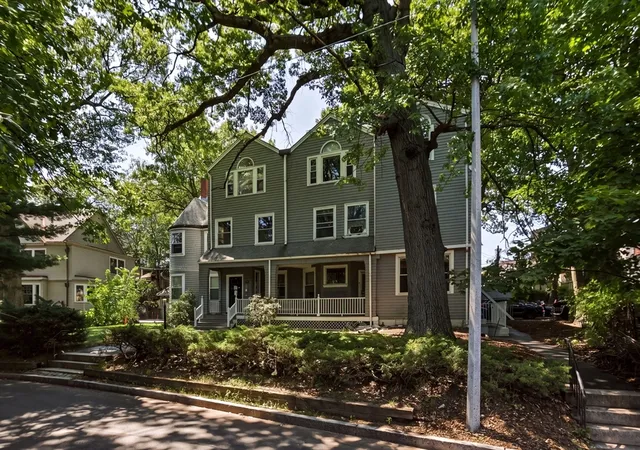 1st image of 127 Kilsyth Rd #3, Brighton, MA 02135 | MLS# 73556436