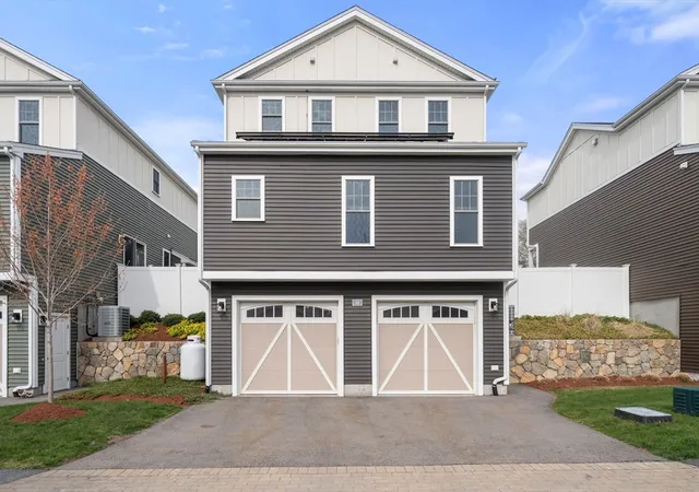 Homes for sale in Norfolk, MA | 15 Cleary Circle #15, Norfolk, MA 02056 | MLS# 73511794