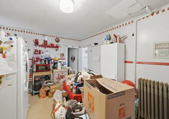 3rd image of 15-17 Alden Ave, Pittsfield, MA 01201 | MLS# 73548783