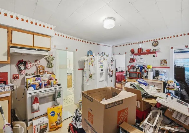 4th image of 15-17 Alden Ave, Pittsfield, MA 01201 | MLS# 73548783
