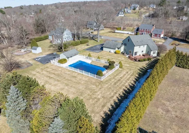 Photo 3 of Single family home for sale at 17 Stoneybrook Rd, North Grafton, MA 01536 | MLS# 73496670 | Listing updated on 2026-09-22