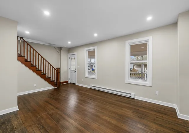 4th image of 99 Tremont St, Taunton, MA 02780 | MLS# 73458061