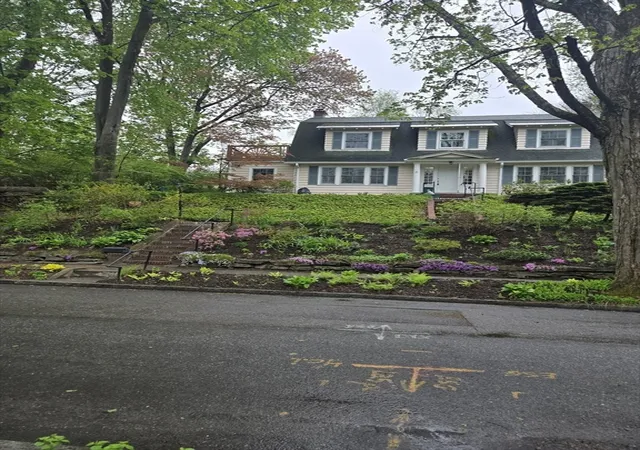 2nd image of 8 Montvale, Worcester, MA 01609 | MLS# 73514681