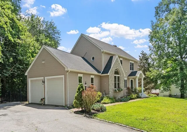 Photo 3 of Sale Pending at 94 Central St, Andover, MA 01810 | MLS# 73562556 | Listing updated on 2026-09-02