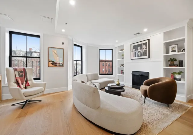 Photo 1 of Sale Pending at 667 Tremont #PH, Boston, MA 02118 | MLS# 73545691 | Listing updated on 2026-09-22