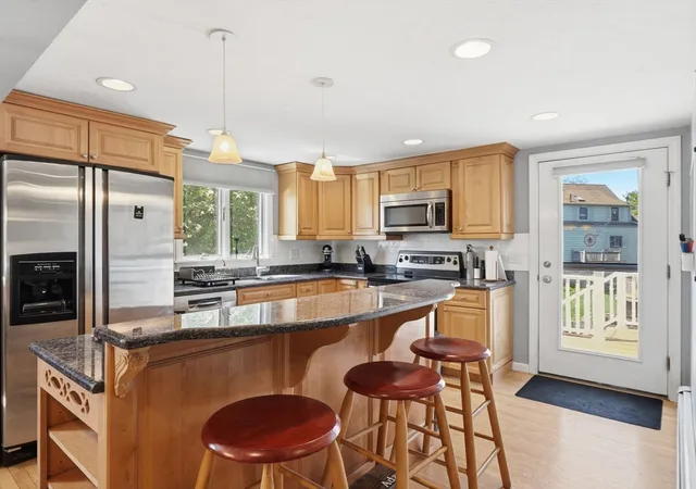 Photo 3 of Single family home for sale at 646 Lynn Fells Pkwy, Melrose, MA 02176 | MLS# 73514433 | Listing updated on 2026-09-15