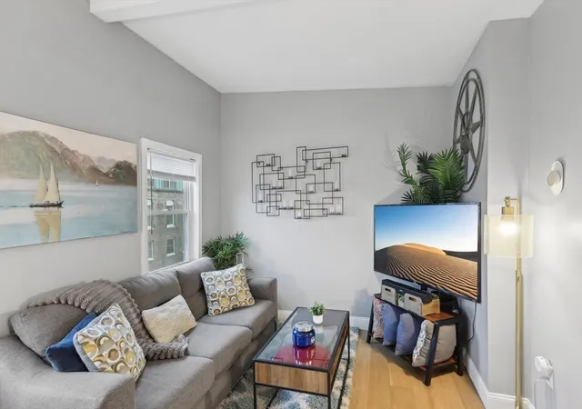 3rd image of 115 West Seventh #3, South Boston, MA 02127 | MLS# 73559158