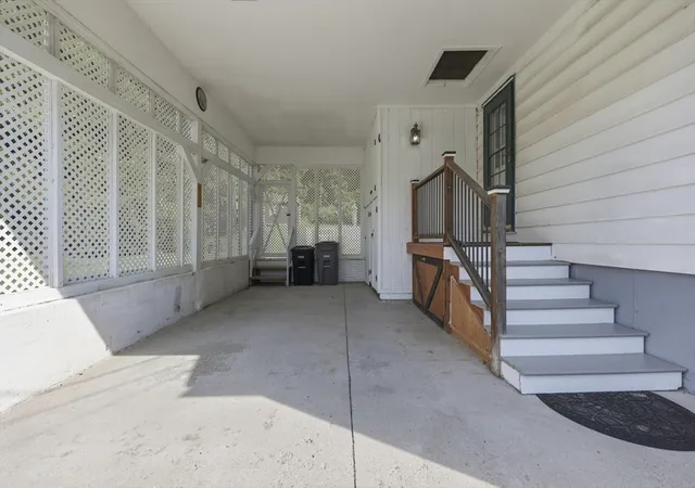 Photo 3 of Sale Pending at 109 Greenwood Pl, Gardner, MA 01440 | MLS# 73563214 | Listing updated on 2026-09-01