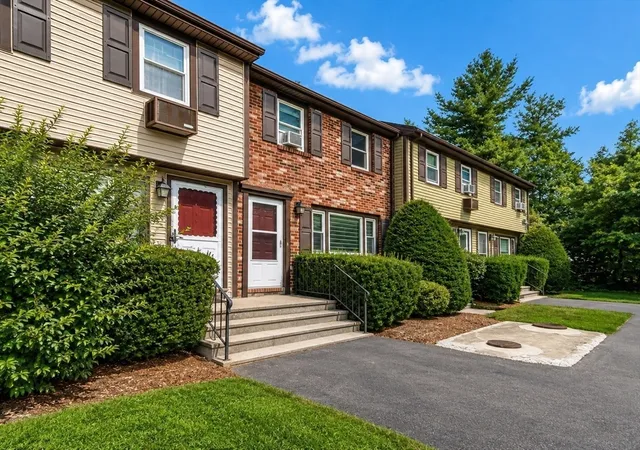 2nd image of 20 Washington Street #3-6, Easton, MA 02334 | MLS# 73566593