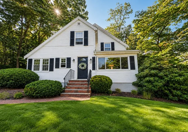 Photo 1 of Sale Pending at 42 Howard St, Braintree, MA 02184 | MLS# 73566474 | Listing updated on 2026-09-10