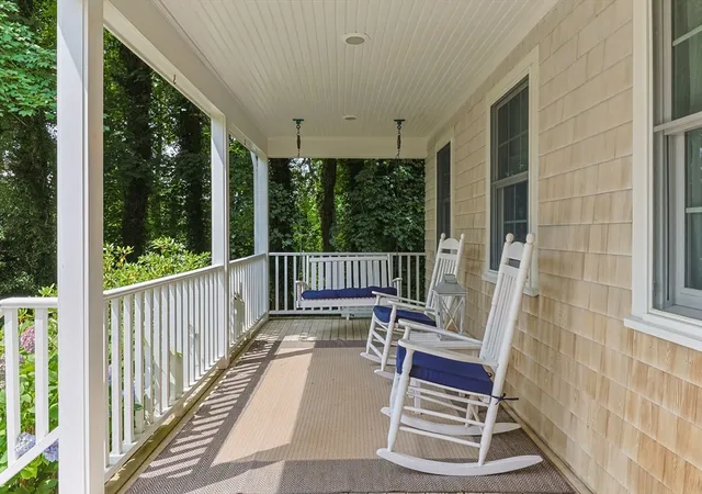 4th image of 621 W Falmouth Hwy, Falmouth, MA 02540 | MLS# 73552518