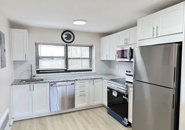 5th image of 101 Nahant St #3, Lynn, MA 01902 | MLS# 73542708