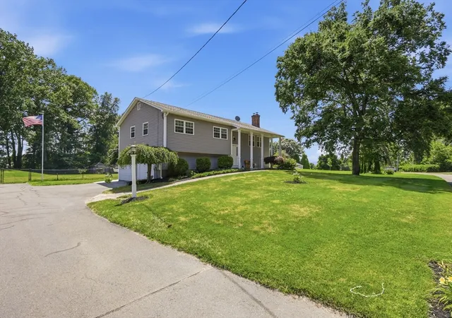 Homes for sale in Westfield, MA | 83 Eastwood Dr, Westfield, MA 01085 | MLS# 73544984