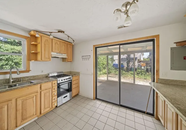 Photo 3 of Sale Pending at 23 Hayward #23, Randolph, MA 02368 | MLS# 73569611 | Listing updated on 2026-09-16
