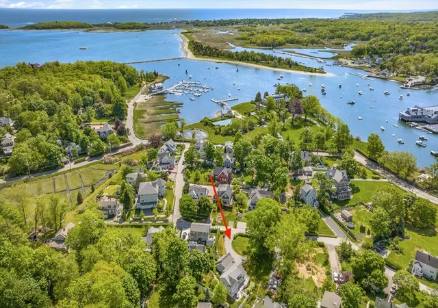 Homes for sale in Cohasset, MA | 36 Stockbridge St, Cohasset, MA 02025 | MLS# 73509655
