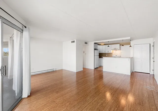 4th image of 53 Melrose St #6F, Melrose, MA 02176 | MLS# 73532328
