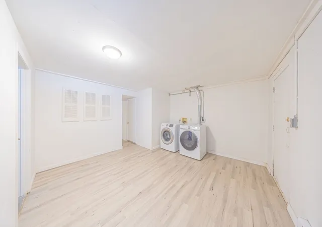 2nd image of 4 Rowe Ct, Roslindale, MA 02131