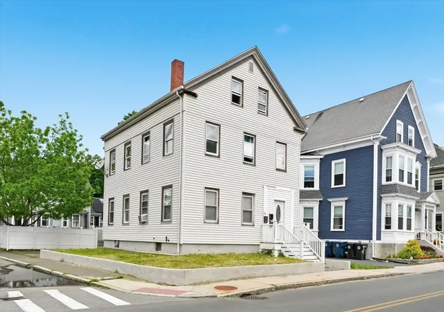 1st image of 24 Mason St, Salem, MA 01970 | MLS# 73537990