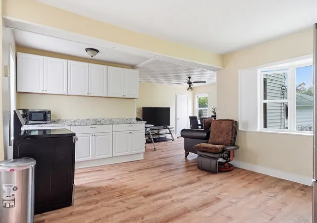 3rd image of 24 Mason St, Salem, MA 01970 | MLS# 73537990