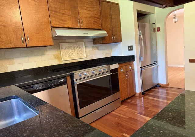 Photo 3 of Sale Pending at 10 Shady Ln, Wilbraham, MA 01095 | MLS# 73567573 | Listing updated on 2026-09-29