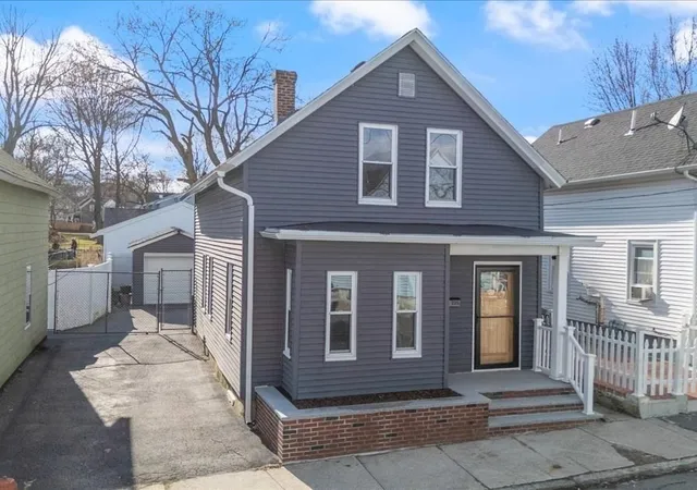 34th image of 725 School St, Lowell, MA 01851 | MLS# 73497266