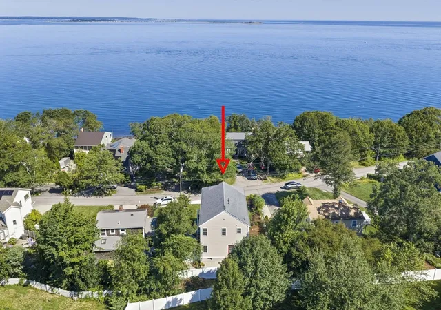 Photo 2 of Single family home for sale at 129 Bay Shore Dr, Plymouth, MA 02360 | MLS# 73569998 | Listing updated on 2026-09-14