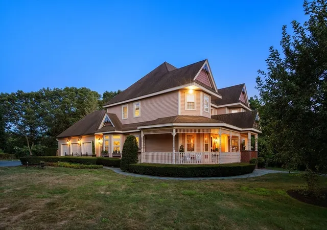3rd image of 2 Country Way, Hopkinton, MA 01748 | MLS# 73549488